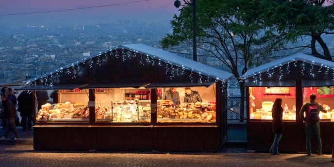 The Christams cabins high on the hill of Montmartre