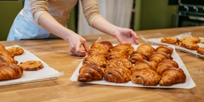 Learning how to Make Croissants with a Pastry Chef in Paris