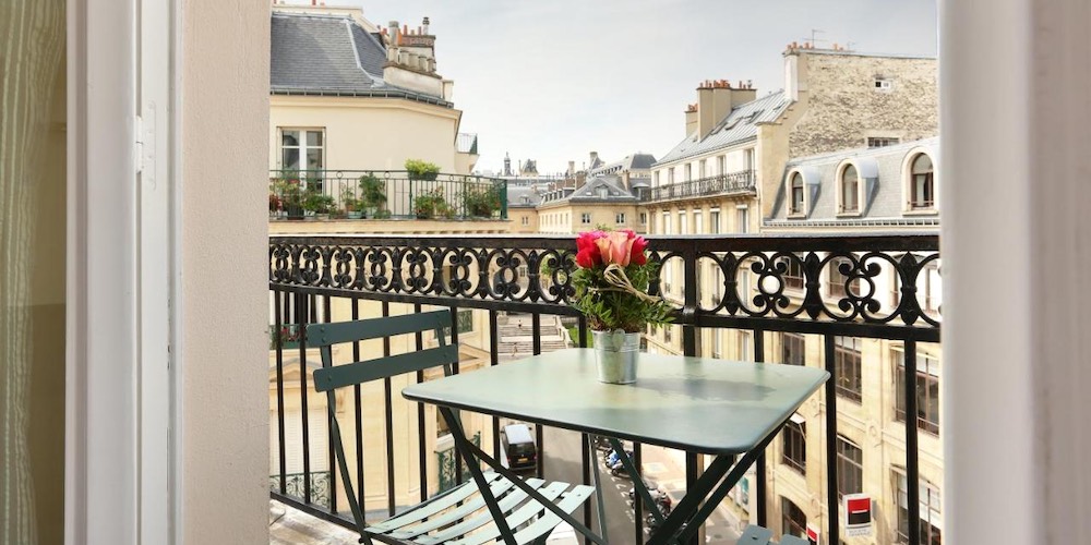 the Best 2-Star Hotels in Paris