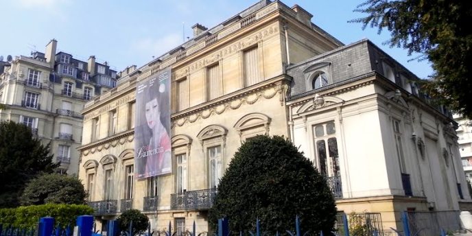 The  majestic exterior of  Musée Marmottan-Monet in the 16th