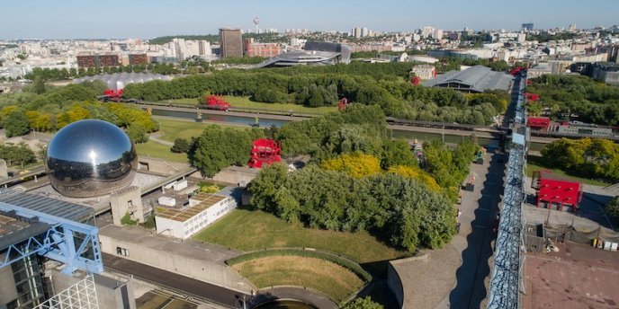 Overview of Parc de la Villette, drone photo by Pixlr