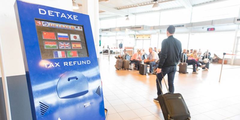 A tax refund kiosk in a Paris airport