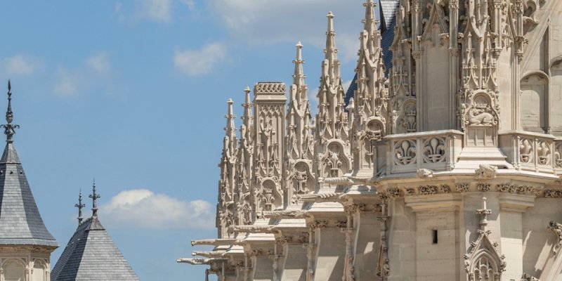 Fine architectural details on the exterior of La Sainte Chapelle