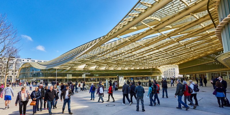 Les Halles today, covered by the golden grid called La Canopée