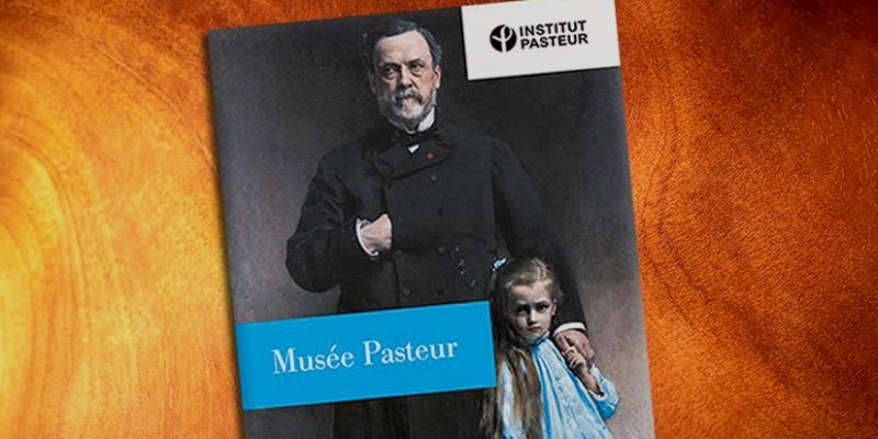 A visitor brochure from the Pasteur Museum Paris