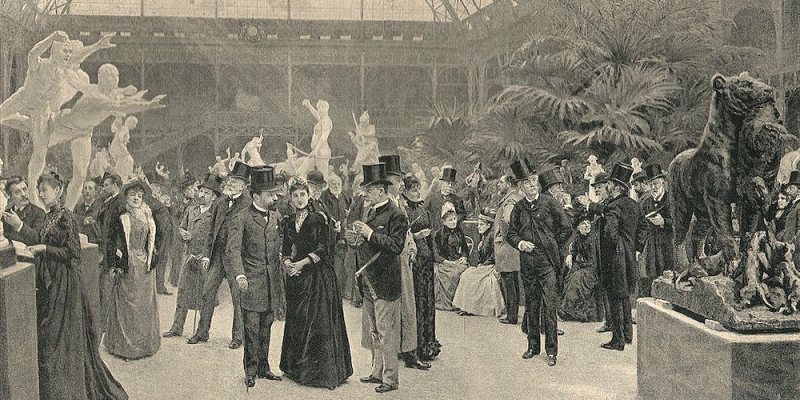 Historic photo of formally dressed patrons at the Paris Salon of 1890