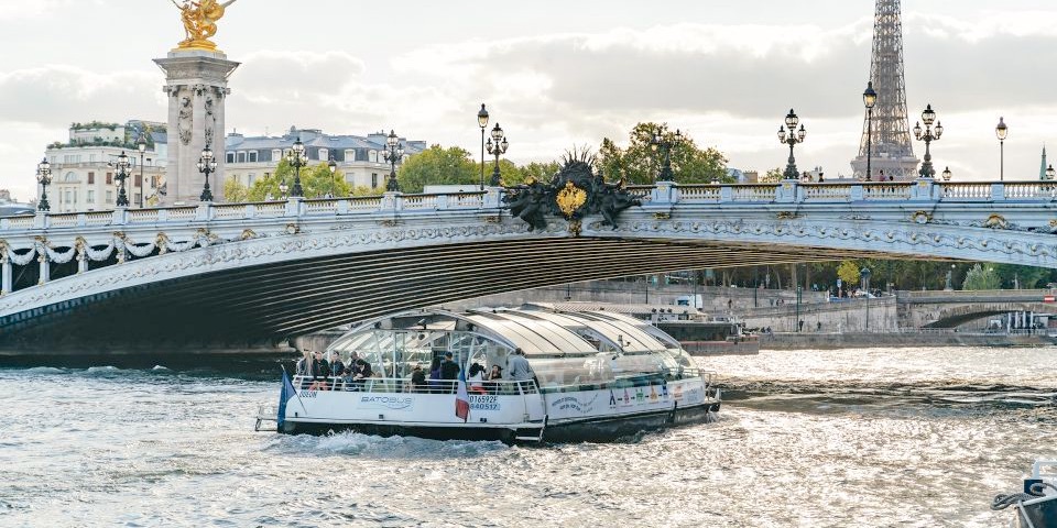 THe fun Batobus Paris cruising the Seine