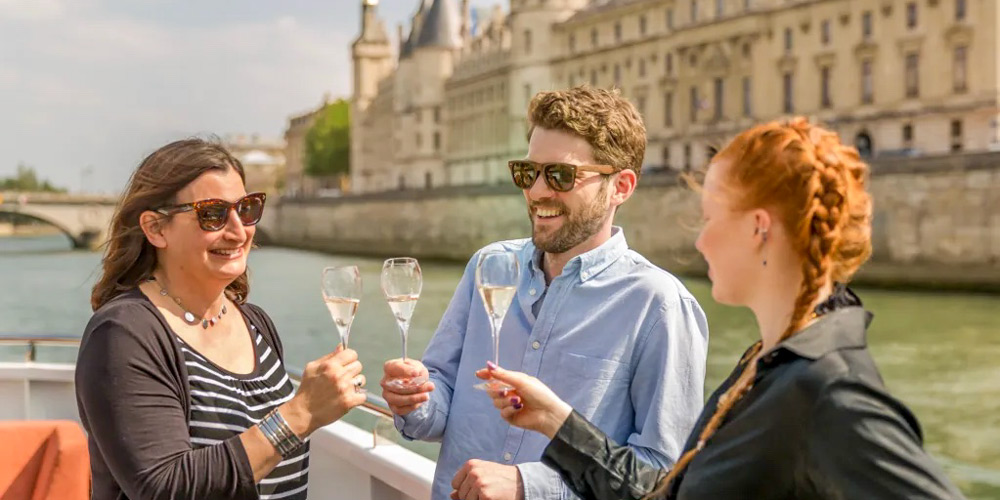 Maxim's of Paris Champagne Cruise