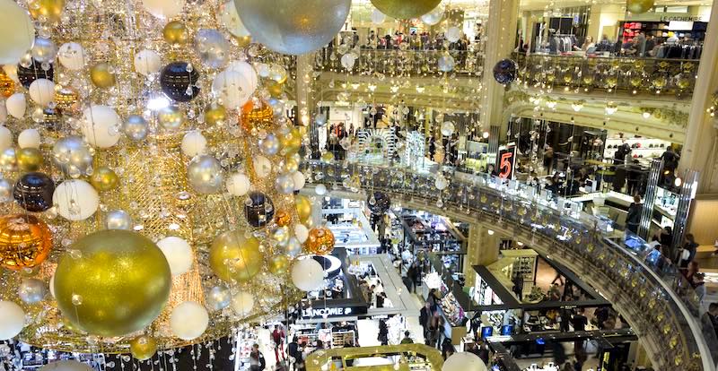 Shopping centers and stores open this November 1, 2023 in Paris and  Ile-de-France, opening hours 