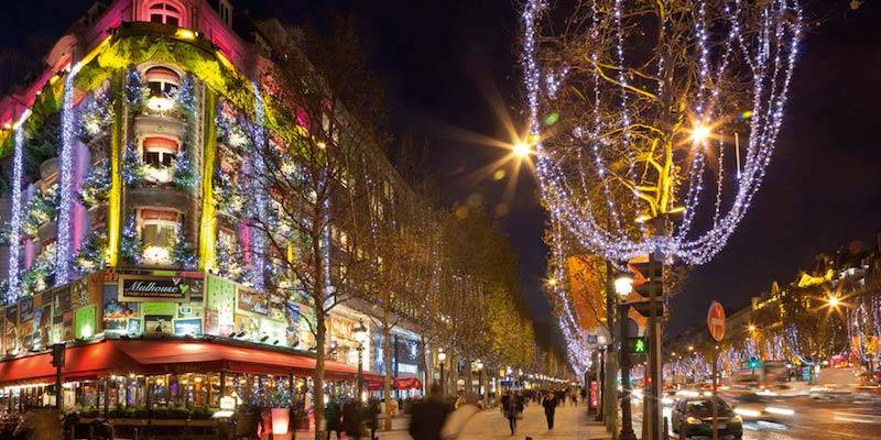 An Insider's Guide to the Best of Paris at Christmas 2023